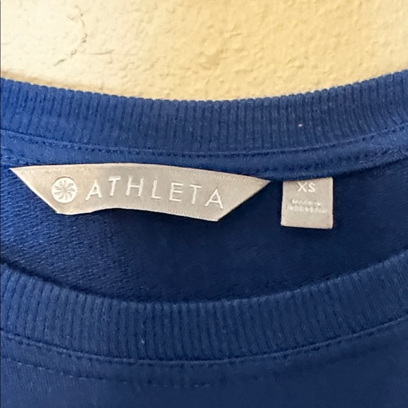 Athleta Blue Nirvana Twist Front Sweatshirt Size XS - Picture 6 of 8